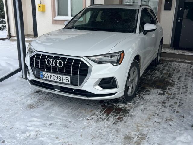 Білий Ауді Ку3, об'ємом двигуна 2 л та пробігом 80 тис. км за 28000 $, фото 1 на Automoto.ua