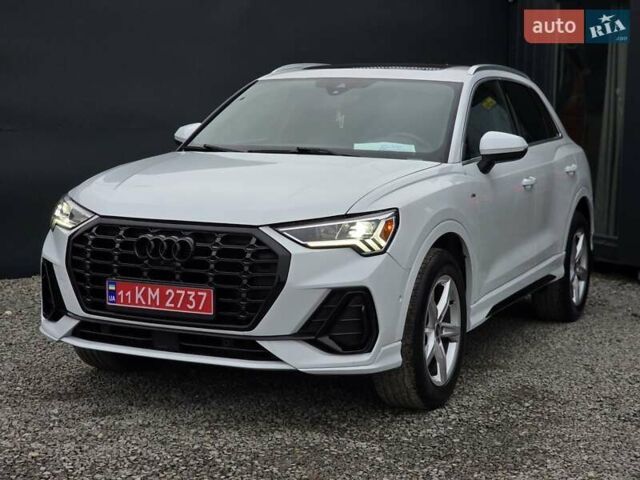 Белый Ауди Ку3, объемом двигателя 2 л и пробегом 63 тыс. км за 19999 $, фото 1 на Automoto.ua