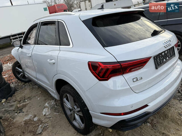 Белый Ауди Ку3, объемом двигателя 2 л и пробегом 50 тыс. км за 10500 $, фото 1 на Automoto.ua