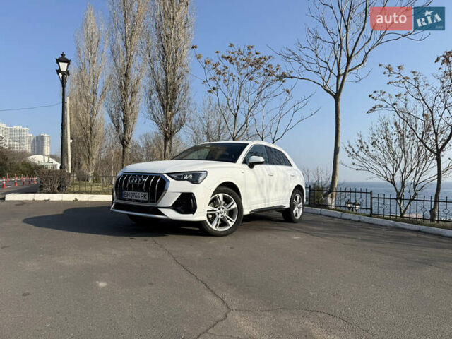 Белый Ауди Ку3, объемом двигателя 2 л и пробегом 23 тыс. км за 23300 $, фото 1 на Automoto.ua