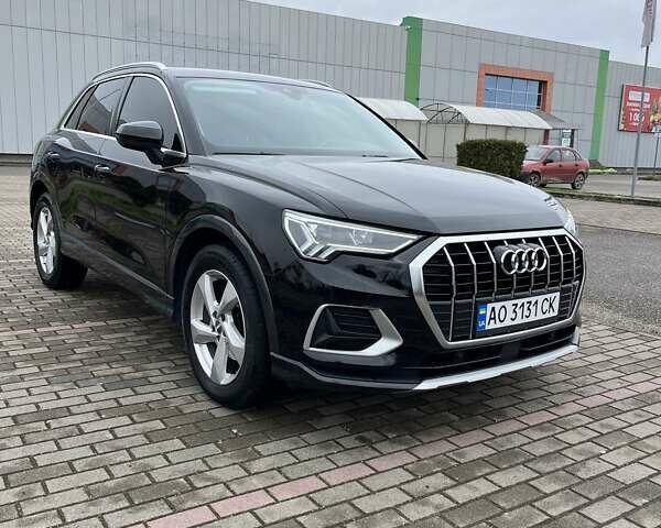 Черный Ауди Ку3, объемом двигателя 1.5 л и пробегом 194 тыс. км за 21500 $, фото 1 на Automoto.ua