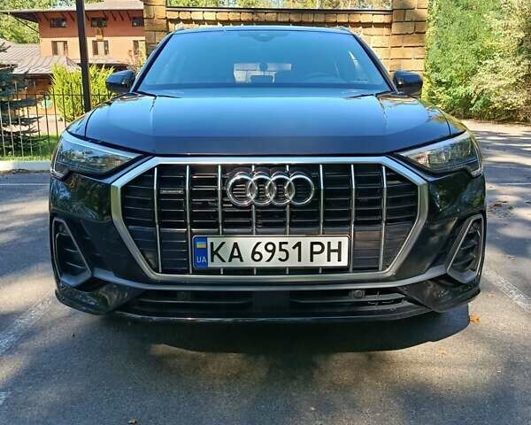 Черный Ауди Ку3, объемом двигателя 1.98 л и пробегом 99 тыс. км за 29000 $, фото 1 на Automoto.ua