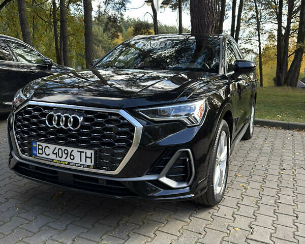 Чорний Ауді Ку3, об'ємом двигуна 1.98 л та пробігом 33 тис. км за 32400 $, фото 1 на Automoto.ua