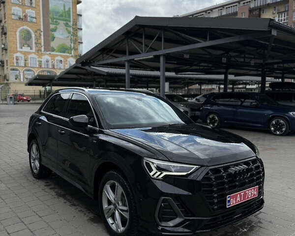 Черный Ауди Ку3, объемом двигателя 1.98 л и пробегом 34 тыс. км за 29000 $, фото 1 на Automoto.ua