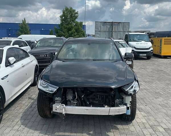 Ауди Ку3, объемом двигателя 2 л и пробегом 168 тыс. км за 12700 $, фото 1 на Automoto.ua