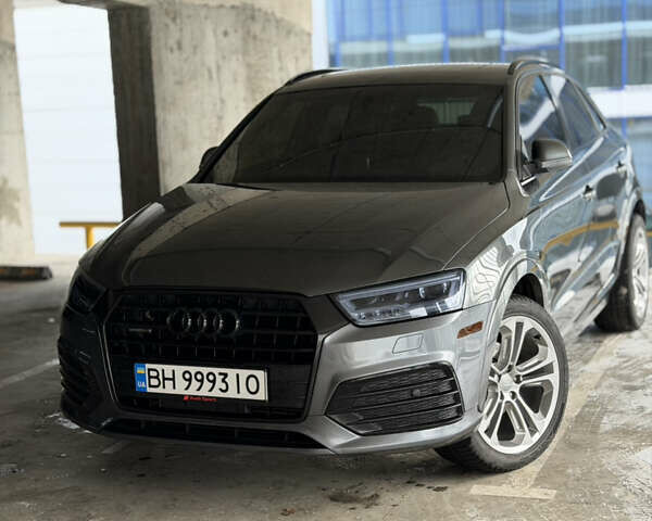 Серый Ауди Ку3, объемом двигателя 1.98 л и пробегом 60 тыс. км за 20900 $, фото 1 на Automoto.ua