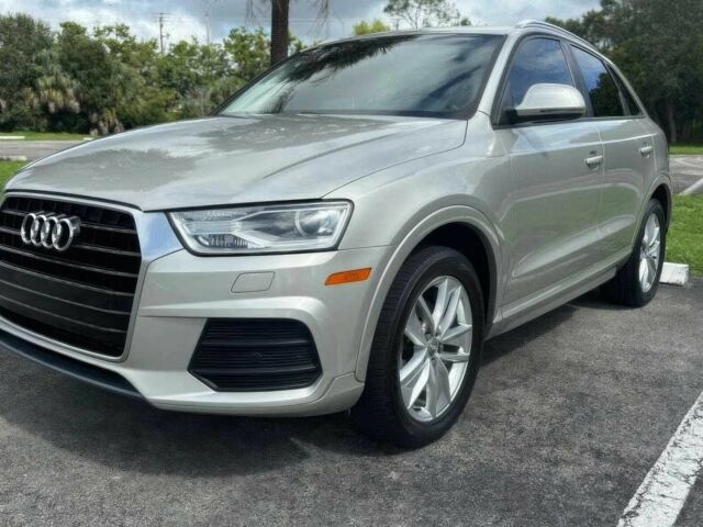 Ауди Ку3 2017 в Днепре (Днепропетровске) на Automoto.ua Серый Ауди Ку3, объемом двигателя 2 л и пробегом 70 тыс. км за 3600 $, фото 1 на Automoto.ua