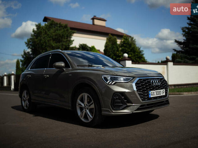 Сірий Ауді Ку3, об'ємом двигуна 2 л та пробігом 75 тис. км за 35000 $, фото 1 на Automoto.ua