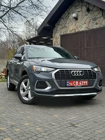 Сірий Ауді Ку3, об'ємом двигуна 1.98 л та пробігом 181 тис. км за 20999 $, фото 1 на Automoto.ua