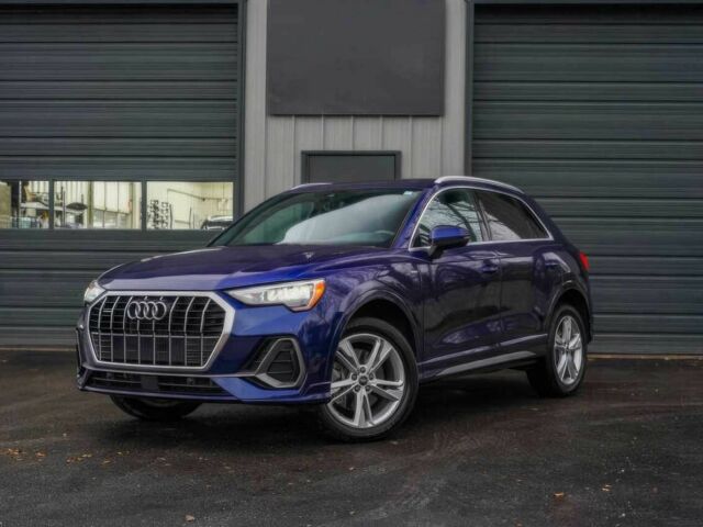 Синий Ауди Ку3, объемом двигателя 2 л и пробегом 14 тыс. км за 19900 $, фото 1 на Automoto.ua