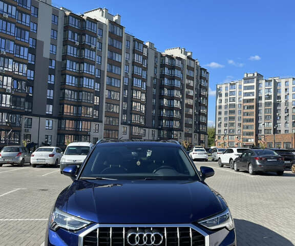 Синий Ауди Ку3, объемом двигателя 1.98 л и пробегом 75 тыс. км за 31700 $, фото 1 на Automoto.ua