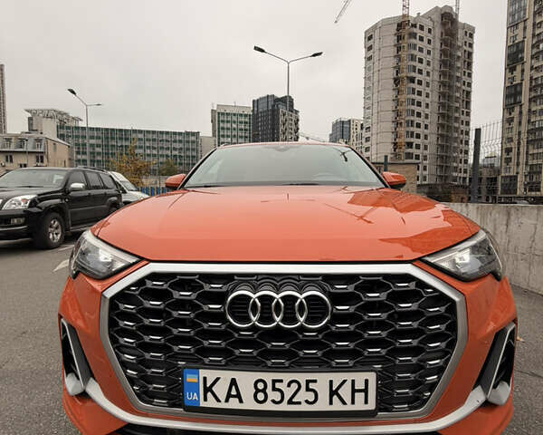 Помаранчевий Ауді Ку3, об'ємом двигуна 1.98 л та пробігом 130 тис. км за 24800 $, фото 1 на Automoto.ua