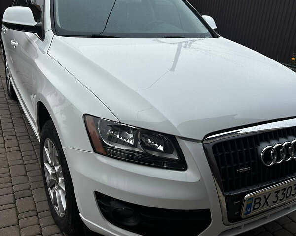 Белый Ауди Ку 5, объемом двигателя 1.98 л и пробегом 297 тыс. км за 13000 $, фото 1 на Automoto.ua