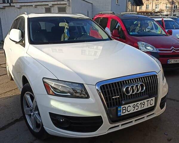 Білий Ауді Ку 5, об'ємом двигуна 1.98 л та пробігом 201 тис. км за 13900 $, фото 1 на Automoto.ua