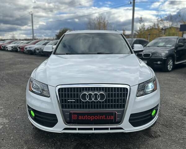 Ауди Ку 5 2011 в Буче на Automoto.ua Белый Ауди Ку 5, объемом двигателя 2 л и пробегом 222 тыс. км за 12950 $, фото 1 на Automoto.ua