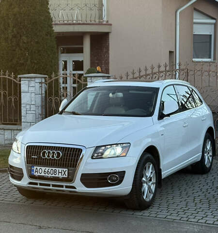 Белый Ауди Ку 5, объемом двигателя 1.98 л и пробегом 292 тыс. км за 13500 $, фото 1 на Automoto.ua