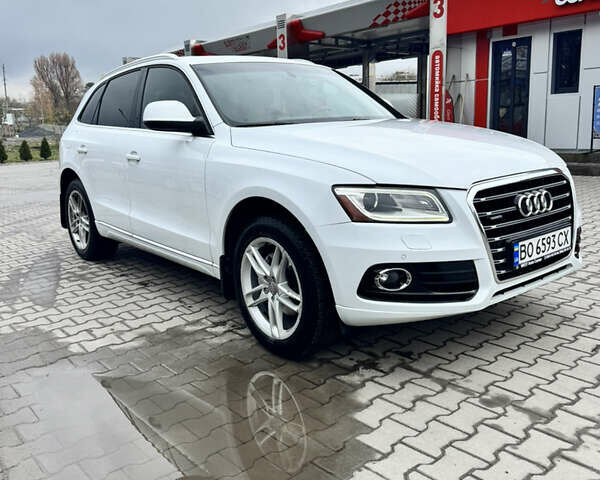 Белый Ауди Ку 5, объемом двигателя 1.98 л и пробегом 151 тыс. км за 16300 $, фото 1 на Automoto.ua