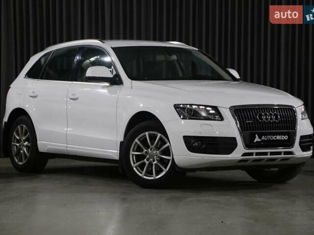 Белый Ауди Ку 5, объемом двигателя 1.97 л и пробегом 137 тыс. км за 18000 $, фото 1 на Automoto.ua