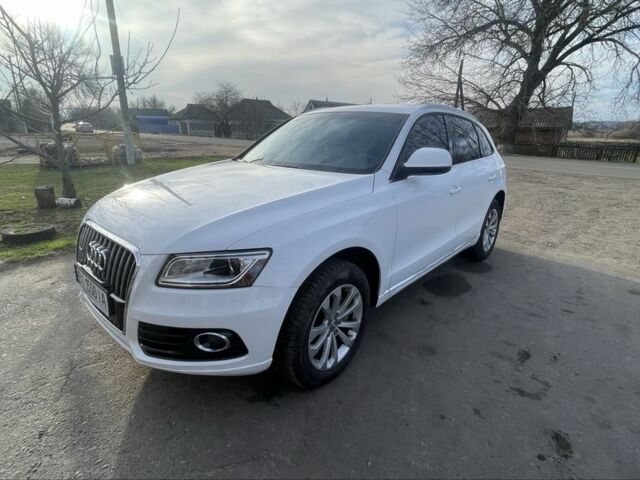 Білий Ауді Ку 5, об'ємом двигуна 2 л та пробігом 228 тис. км за 11500 $, фото 1 на Automoto.ua