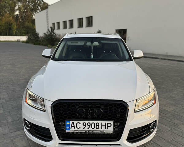 Белый Ауди Ку 5, объемом двигателя 1.98 л и пробегом 220 тыс. км за 14000 $, фото 1 на Automoto.ua