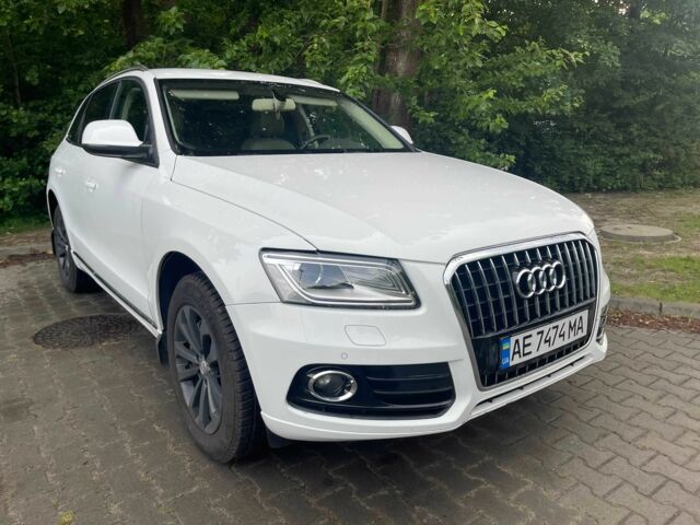 Ауди Ку 5 2013 в Киеве на Automoto.ua Белый Ауди Ку 5, объемом двигателя 3 л и пробегом 165 тыс. км за 18888 $, фото 1 на Automoto.ua