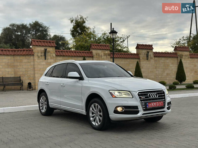 Белый Ауди Ку 5, объемом двигателя 2 л и пробегом 80 тыс. км за 18000 $, фото 1 на Automoto.ua