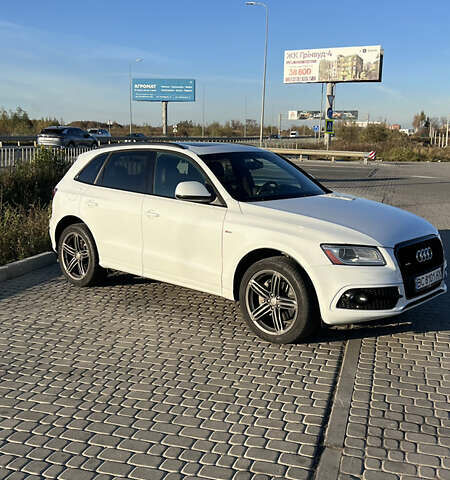 Белый Ауди Ку 5, объемом двигателя 3 л и пробегом 222 тыс. км за 16750 $, фото 1 на Automoto.ua