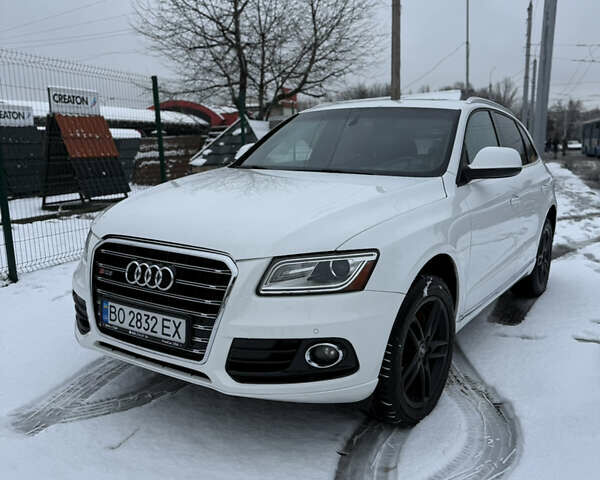 Белый Ауди Ку 5, объемом двигателя 2 л и пробегом 150 тыс. км за 17000 $, фото 1 на Automoto.ua