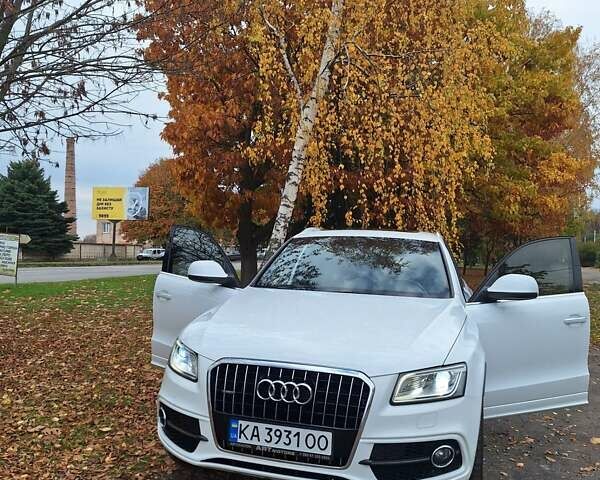 Белый Ауди Ку 5, объемом двигателя 1.97 л и пробегом 160 тыс. км за 24499 $, фото 1 на Automoto.ua