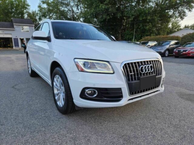 Белый Ауди Ку 5, объемом двигателя 2 л и пробегом 87 тыс. км за 4000 $, фото 1 на Automoto.ua