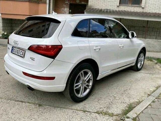 Белый Ауди Ку 5, объемом двигателя 2 л и пробегом 289 тыс. км за 10000 $, фото 1 на Automoto.ua