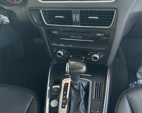 Белый Ауди Ку 5, объемом двигателя 1.98 л и пробегом 240 тыс. км за 15800 $, фото 1 на Automoto.ua