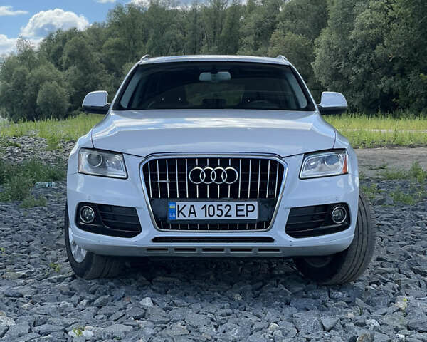 Белый Ауди Ку 5, объемом двигателя 1.98 л и пробегом 195 тыс. км за 15000 $, фото 1 на Automoto.ua