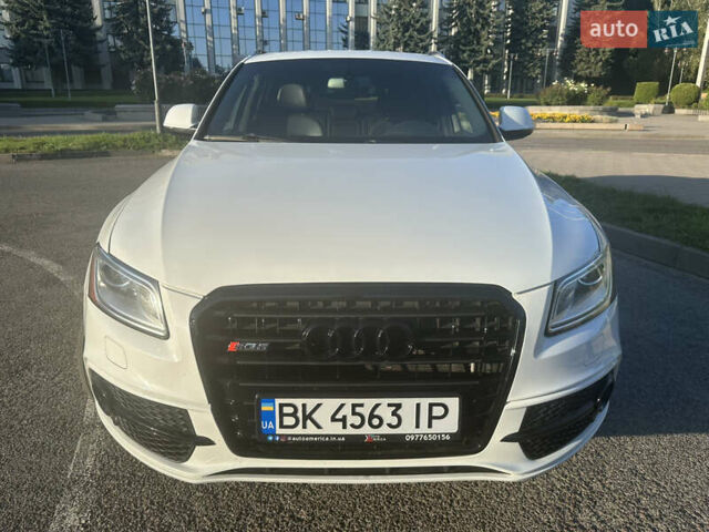 Ауди Ку 5 2015 в Ровно на Automoto.ua Белый Ауди Ку 5, объемом двигателя 1.98 л и пробегом 173 тыс. км за 18900 $, фото 1 на Automoto.ua