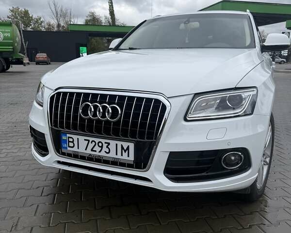 Белый Ауди Ку 5, объемом двигателя 1.98 л и пробегом 209 тыс. км за 15700 $, фото 1 на Automoto.ua