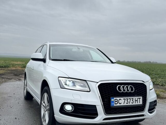 Белый Ауди Ку 5, объемом двигателя 2 л и пробегом 160 тыс. км за 18000 $, фото 1 на Automoto.ua