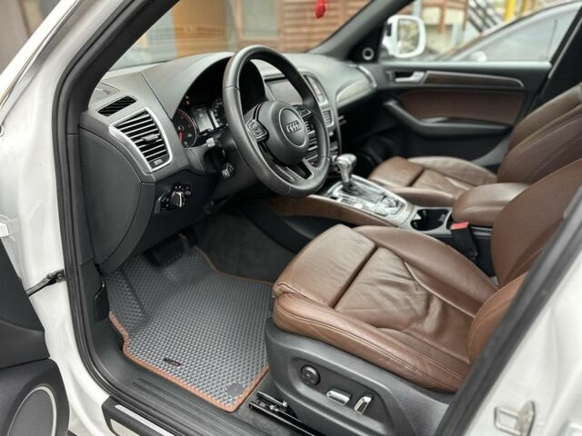 Білий Ауді Ку 5, об'ємом двигуна 3 л та пробігом 153 тис. км за 22000 $, фото 1 на Automoto.ua