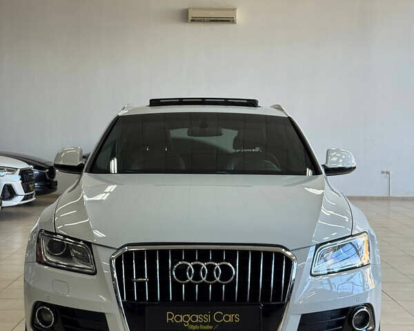 Белый Ауди Ку 5, объемом двигателя 2 л и пробегом 174 тыс. км за 16800 $, фото 1 на Automoto.ua