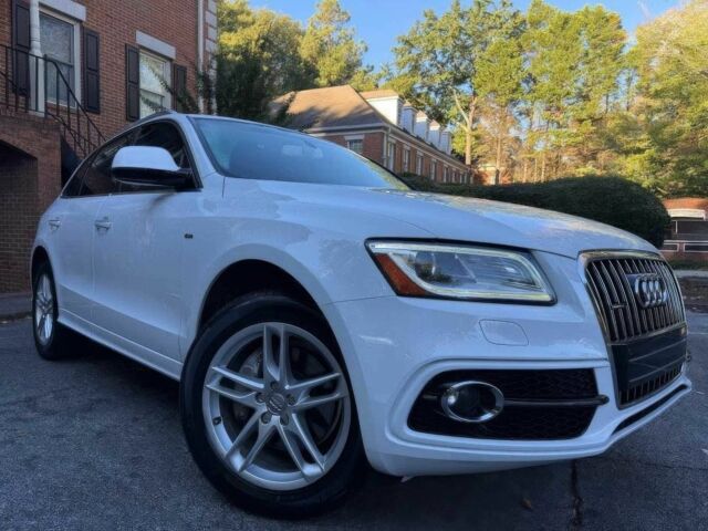 Белый Ауди Ку 5, объемом двигателя 3 л и пробегом 80 тыс. км за 10700 $, фото 1 на Automoto.ua