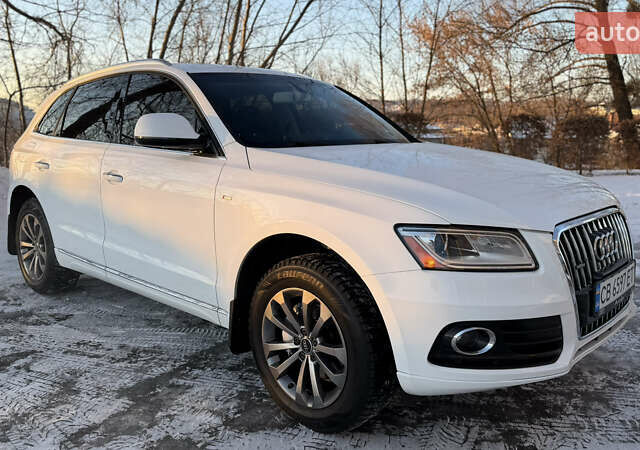 Белый Ауди Ку 5, объемом двигателя 1.98 л и пробегом 210 тыс. км за 16800 $, фото 1 на Automoto.ua