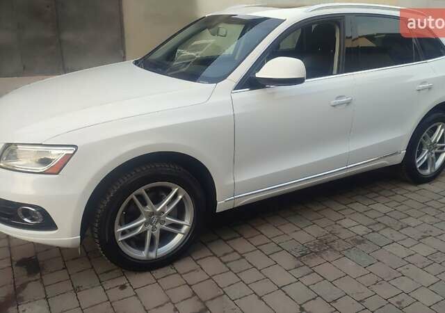 Білий Ауді Ку 5, об'ємом двигуна 1.98 л та пробігом 225 тис. км за 15900 $, фото 1 на Automoto.ua