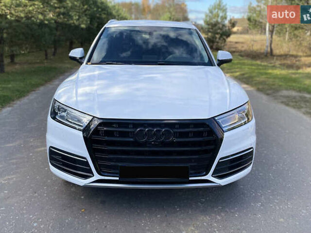 Білий Ауді Ку 5, об'ємом двигуна 1.98 л та пробігом 71 тис. км за 19600 $, фото 1 на Automoto.ua