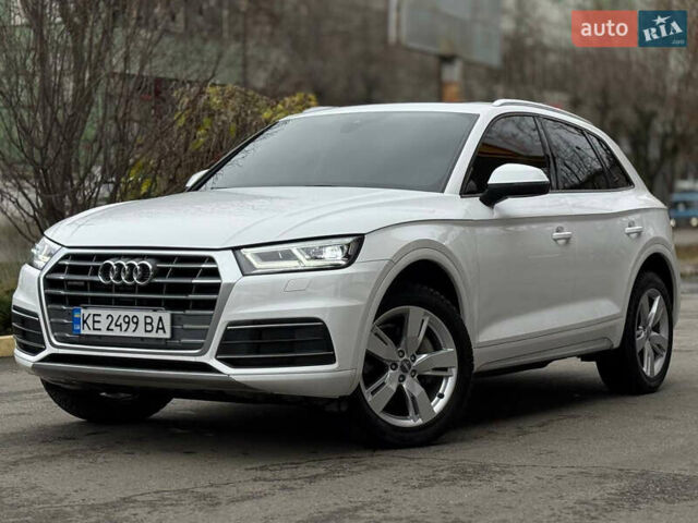 Белый Ауди Ку 5, объемом двигателя 1.98 л и пробегом 200 тыс. км за 22499 $, фото 1 на Automoto.ua