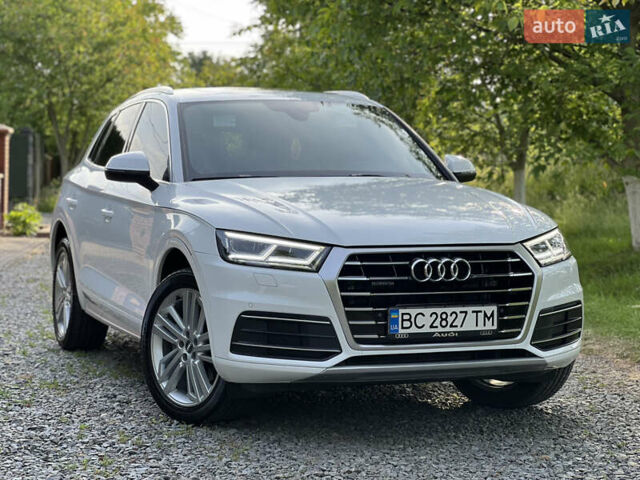 Белый Ауди Ку 5, объемом двигателя 1.98 л и пробегом 52 тыс. км за 26900 $, фото 1 на Automoto.ua