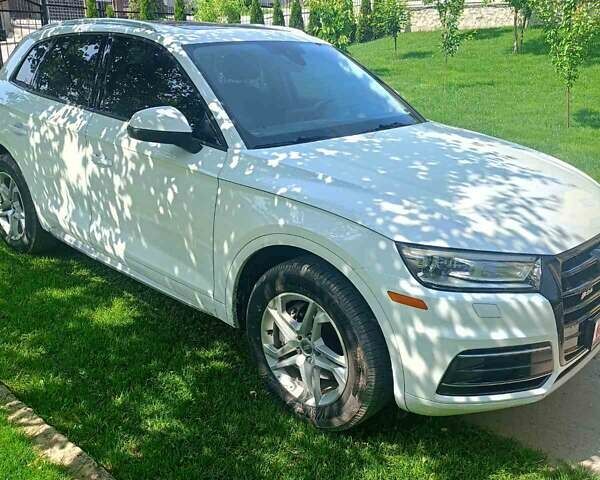 Ауди Ку 5 2017 в Тернополе на Automoto.ua Белый Ауди Ку 5, объемом двигателя 1.98 л и пробегом 123 тыс. км за 24000 $, фото 1 на Automoto.ua
