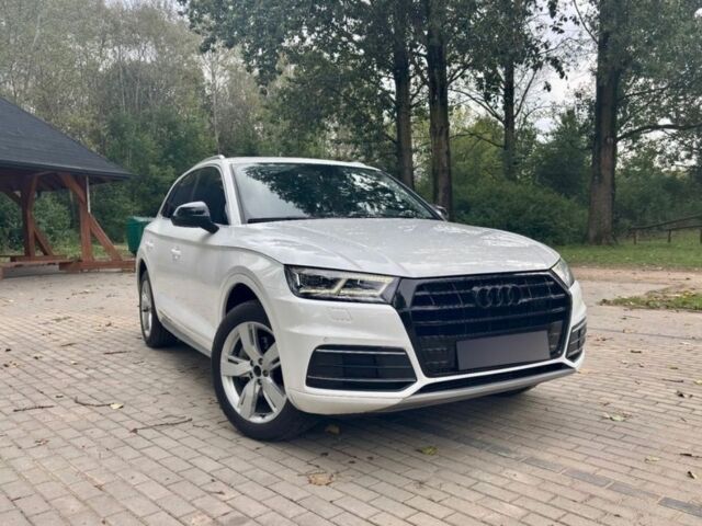 Білий Ауді Ку 5, об'ємом двигуна 2 л та пробігом 90 тис. км за 13000 $, фото 1 на Automoto.ua