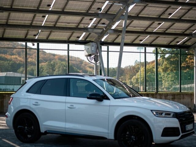 Белый Ауди Ку 5, объемом двигателя 2 л и пробегом 128 тыс. км за 23500 $, фото 1 на Automoto.ua