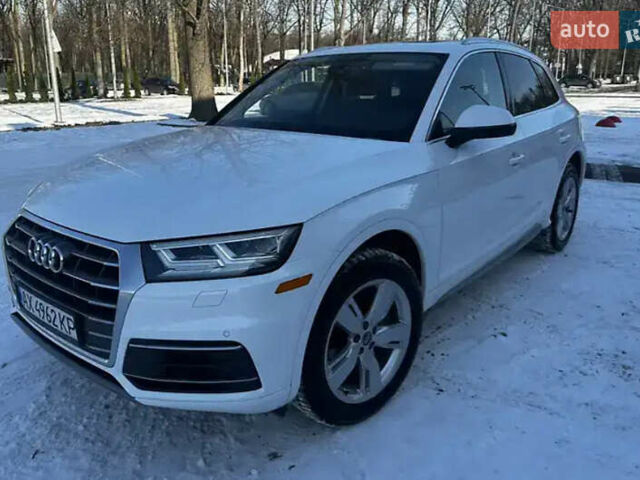 Белый Ауди Ку 5, объемом двигателя 1.98 л и пробегом 108 тыс. км за 23650 $, фото 1 на Automoto.ua