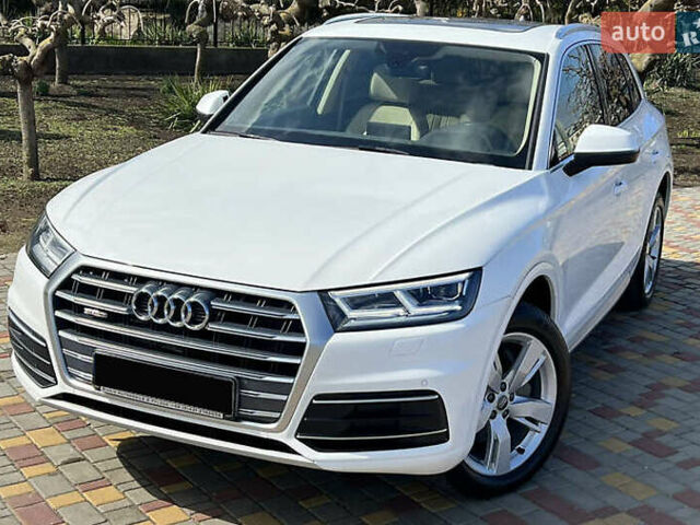 Білий Ауді Ку 5, об'ємом двигуна 1.98 л та пробігом 91 тис. км за 20600 $, фото 1 на Automoto.ua