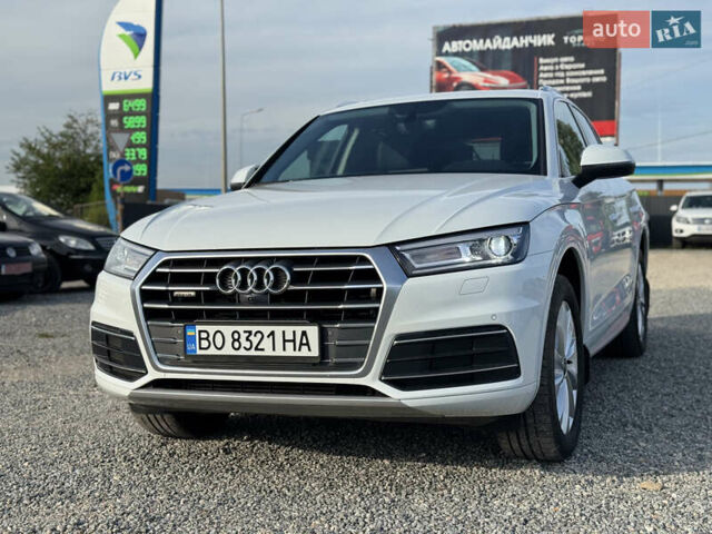 Белый Ауди Ку 5, объемом двигателя 2 л и пробегом 118 тыс. км за 24900 $, фото 1 на Automoto.ua